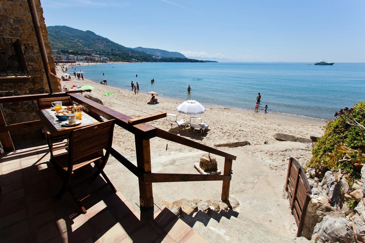 Nido Al Mare - By Vacation Service Cefalù Eksteriør billede